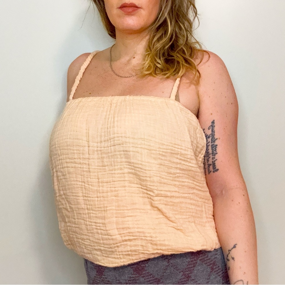100% Cotton Peach Bubble Hem Tank Top